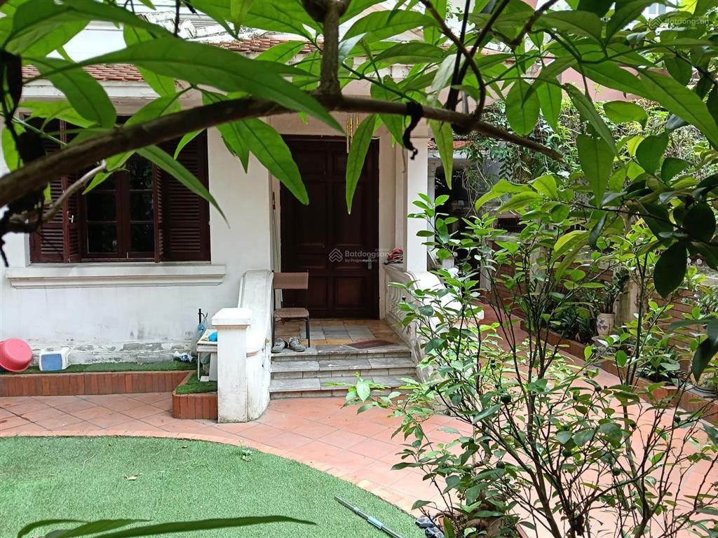 Bán đất mặt ngõ tô ngọc vân, tây hồ, hà nội diện tích 230m giá 450tr/m  0973 452 ***