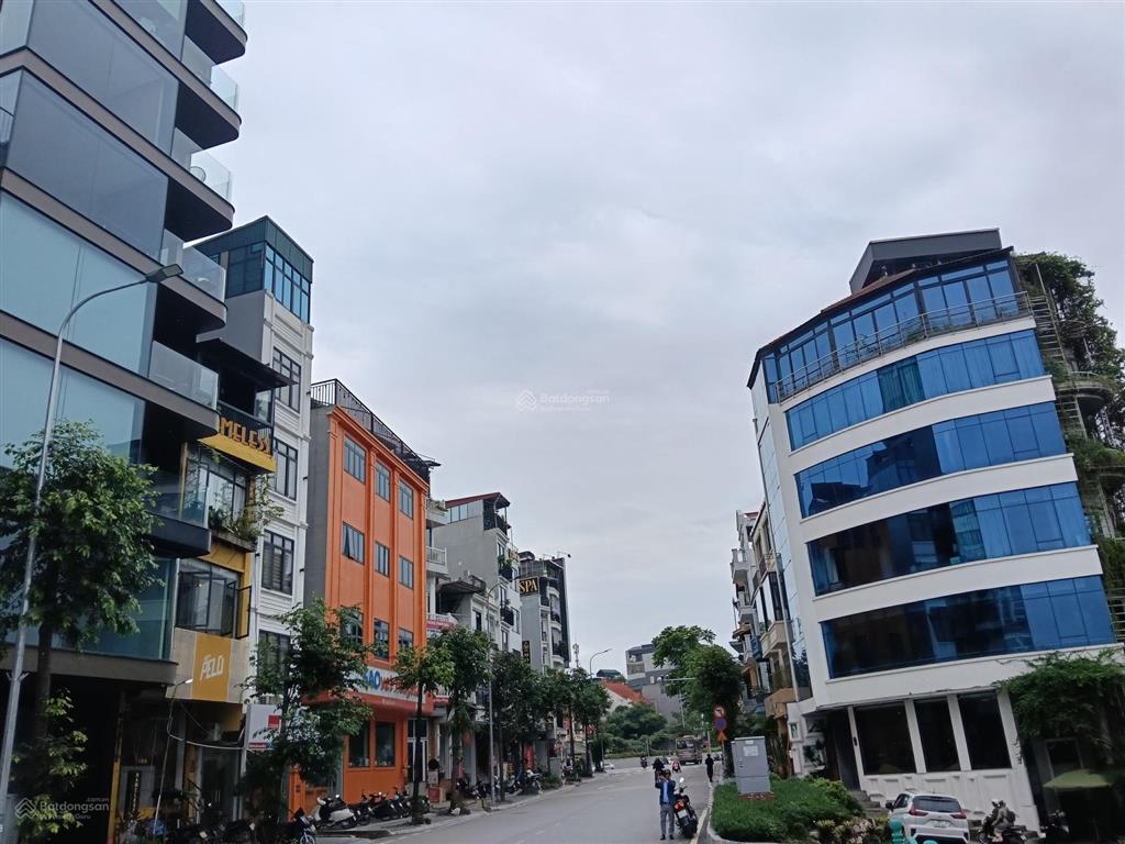 Bán nhà 3 tầng đặng thai mai quảng khánh phủ tây hồ diện tích 63m mt 6,9m giá 24ty  0973 452 ***