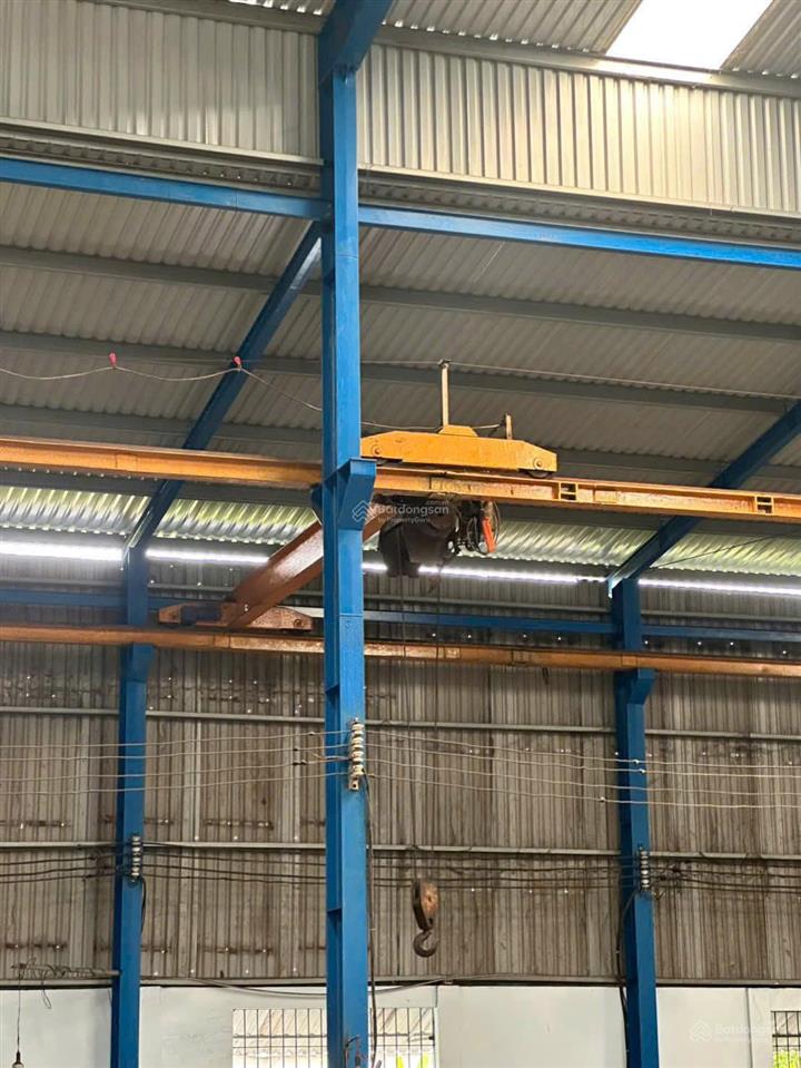 Kho xưởng mặt tiền bình tân 1000m2 giá tốt gần ql1a, tỉnh lộ 10, vào xe cont thoải mái