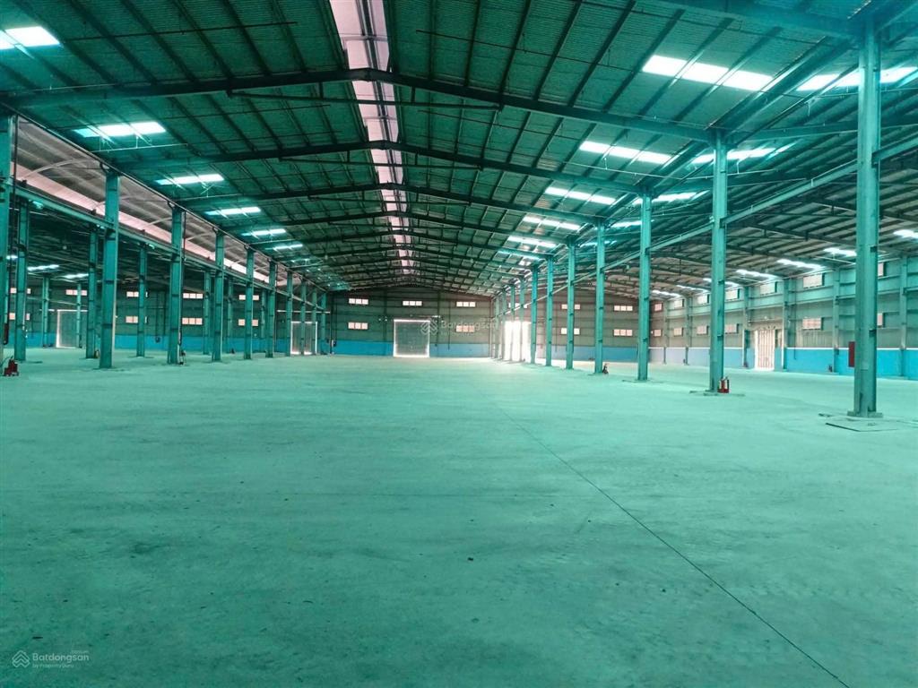Cho thuê kho xưởng 20.000m² mặt tiền nguyễn hữu trí bến lức, long an giá tốt. hotline 0937 051 ***