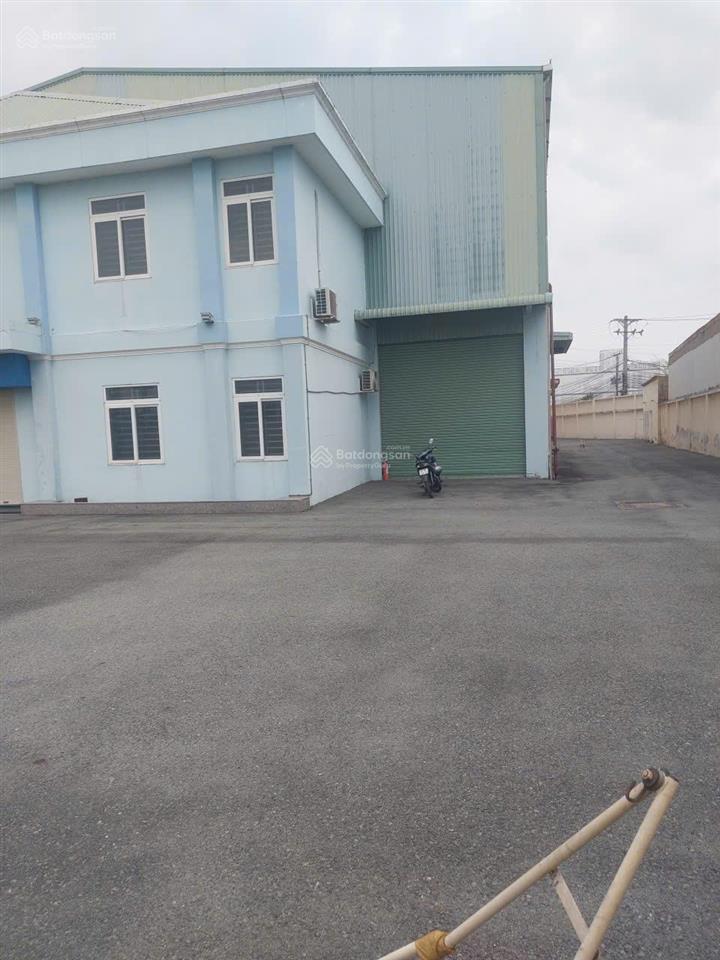 Cho thuê xưởng nguyễn hữu trí, xã tân bửu, long an. xưởng đẹp, pccc thẩm duyệt, xe container ra vào