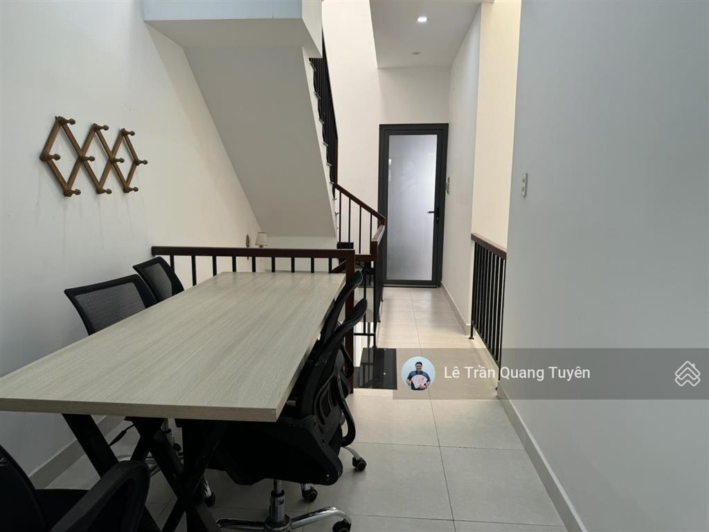 Bán nhà khu tái định cư làng đại học hưng long, bình chánh, 1 trệt 2 lầu full nt, shr, giá 2,79 tỷ