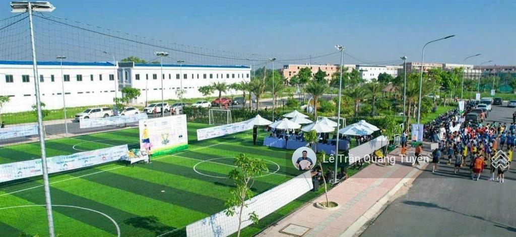 Bán nhà khu tái định cư làng đại học hưng long, bình chánh, 1 trệt 2 lầu full nt, shr, giá 2,79 tỷ
