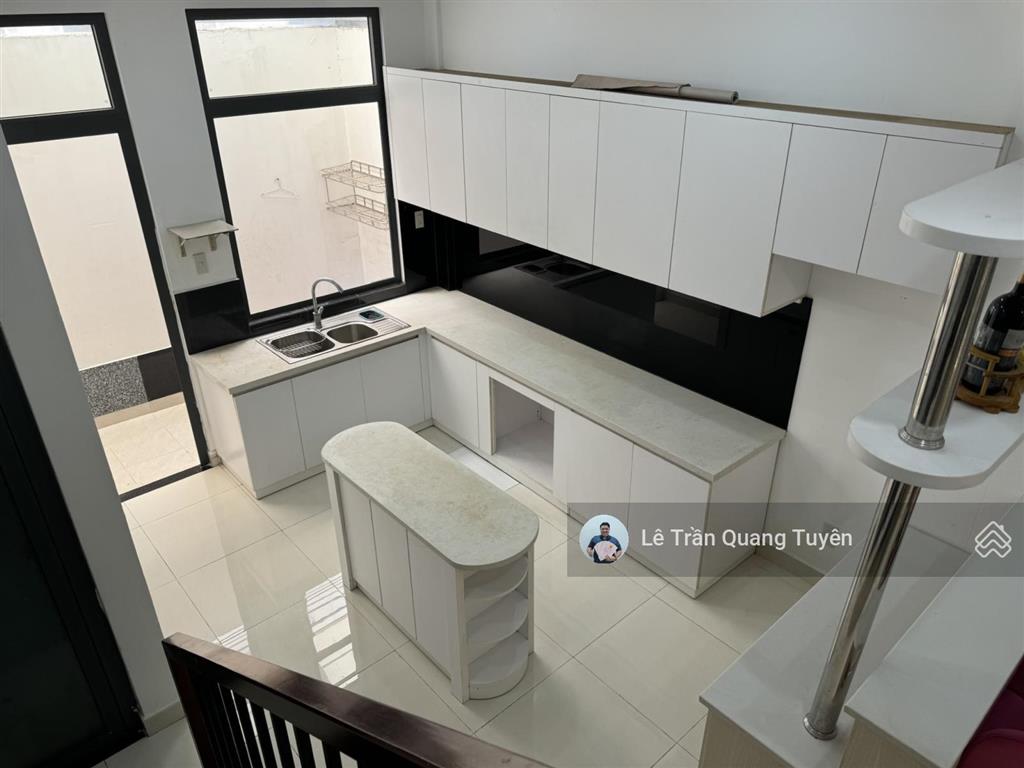 Bán nhà khu tái định cư làng đại học hưng long, bình chánh, 1 trệt 2 lầu full nt, shr, giá 2,79 tỷ