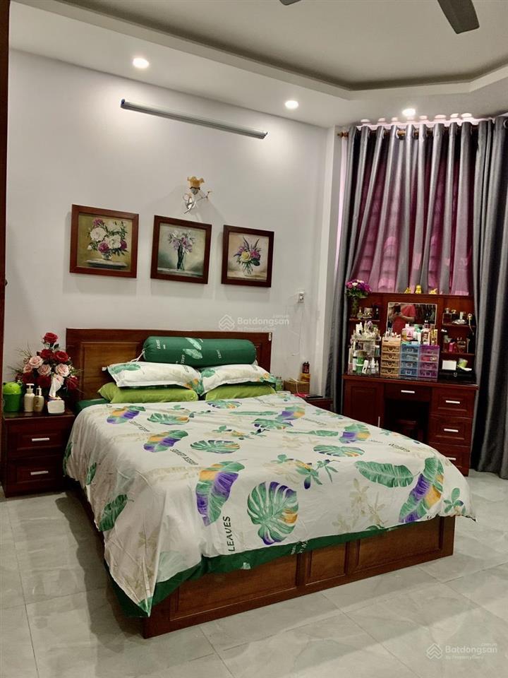 Cách 30m ra mặt tiền 3/2! nhà mới đẹp 3 tấm hẻm 5m 3/2. dt (3,6x10)m giá 6,5 tỷ(tl)