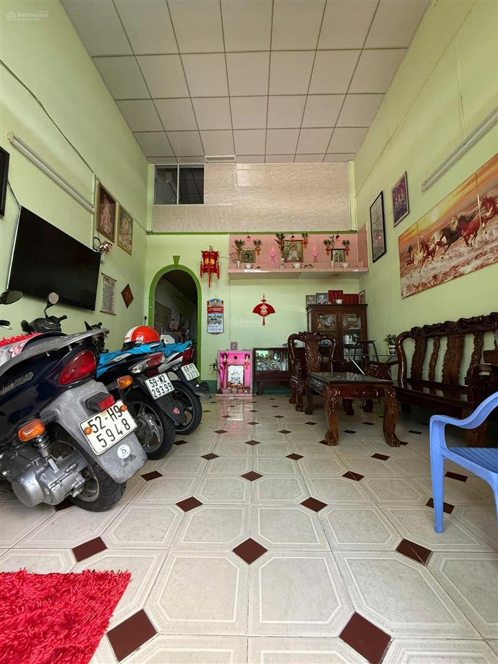 Sát bên lê đại hành! dt (4,7x20)m. nhà cấp 4 hẻm bình thới p14. giá 8,6 tỷ (tl)