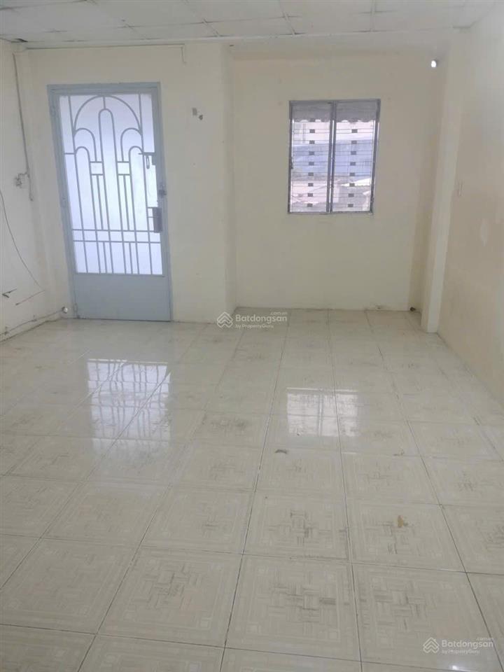 Sát mặt tiền! nhà 2 tấm hẻm 4m tân hóa. dt (4,1x11)m, giá 4,85 tỷ (tl)