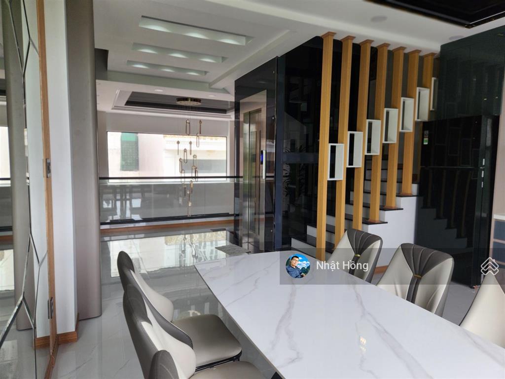Bán nhà mặt phố 5x12.5m ngay hoàng quốc việt, 62m², 5pn, 5wc