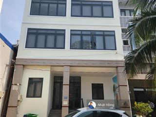 Bán căn hộ dv nhà trọ 15 phòng cao cấp cho thuê thu nhập cao