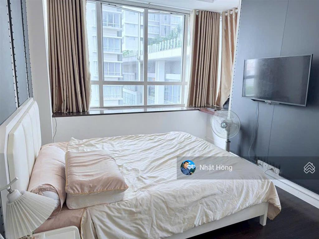 Gia đình cần bán căn góc 106m2, tại khu south towers, sunrise city, him lam quận 7 giá 7.5 tỷ