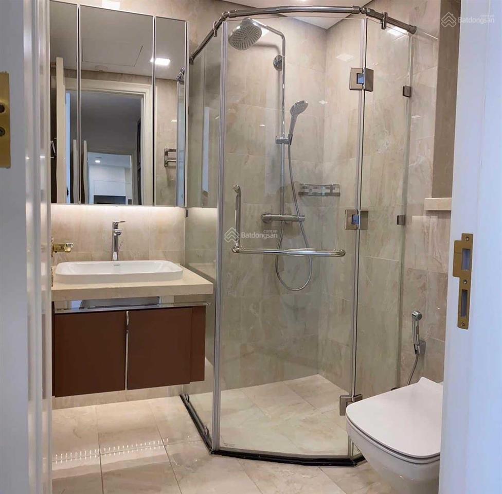 Cho thuê căn hộ 2pn vinhomes golden river, 77m2, giá 25 triệu.  0945 496 *** dung