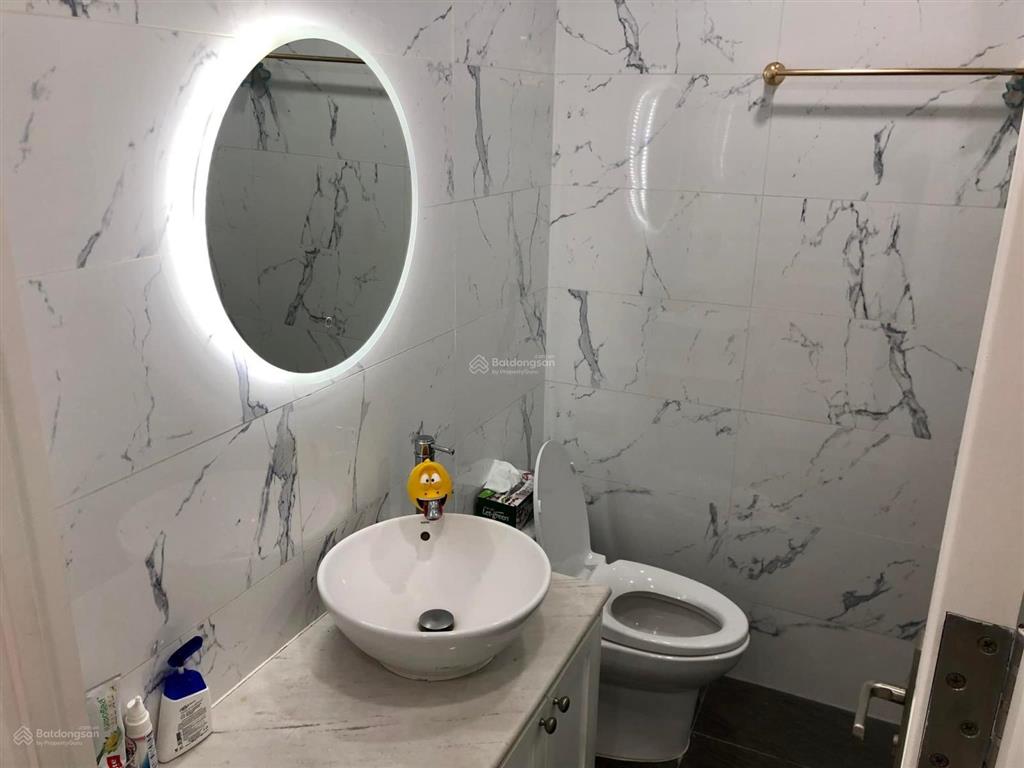 Cho thuê cc carillon 3, giá ưu đãi chỉ 10,5 triệu, 70m2, 2pn, 2wc tại tân bình, hcm