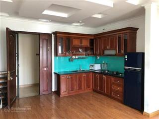 Cc bến vân đồn 12 triệu, 2pn, ntcb, ngay trung tâm, view đẹp, tầng cao, gọi 0938 231 *** (oanh)