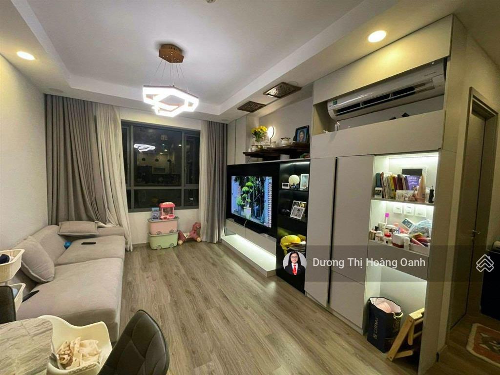Cho thuê căn hộ cc gold view, quận 4, dt 68m2, 2pn giá 17tr/tháng,  0938 231 *** (ms oanh)