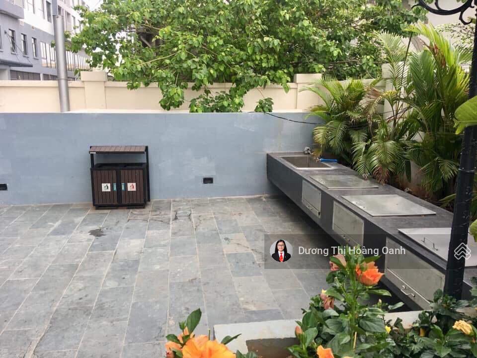 Căn hộ 3pn , góc 2 mặt tiền, bán kính 5km đến chợ bến thành, bán đảo thủ thiêm, sổ hồng trao tay.