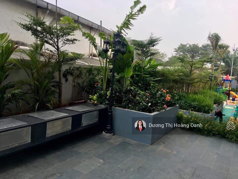 Căn hộ 3pn , góc 2 mặt tiền, bán kính 5km đến chợ bến thành, bán đảo thủ thiêm, sổ hồng trao tay.