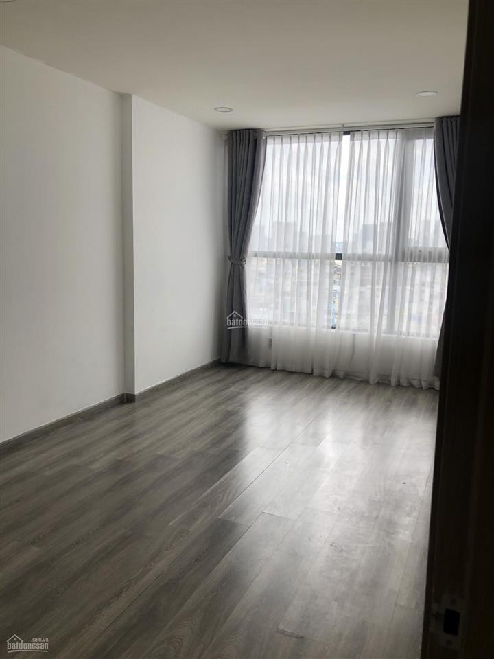 Từ 5,7 tỷ 2pn, rộng, ven sông sài gòn, nguyễn tất thành, xách vali ở ngay,  0938 231 ***
