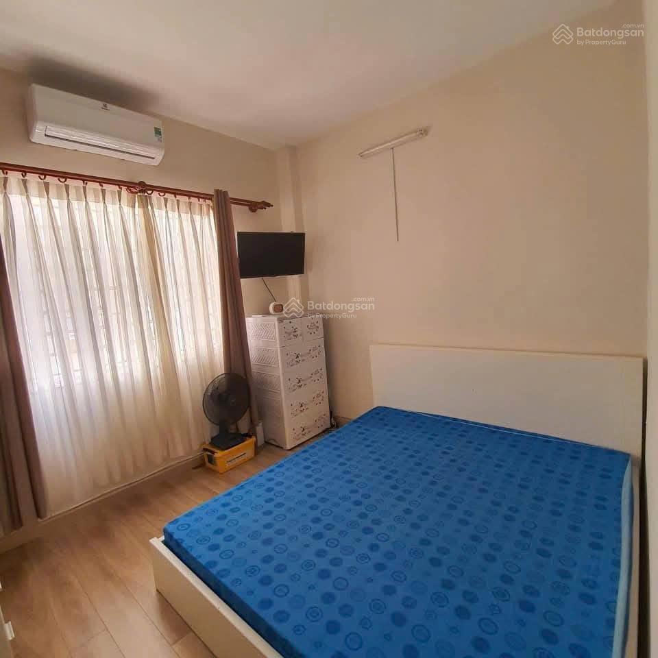 Căn hộ khánh hội 2pn, 85m2, ban công lớn, shvv, dân cư đông đúc, 5p đến trung tâm, dân cứ đông đúc