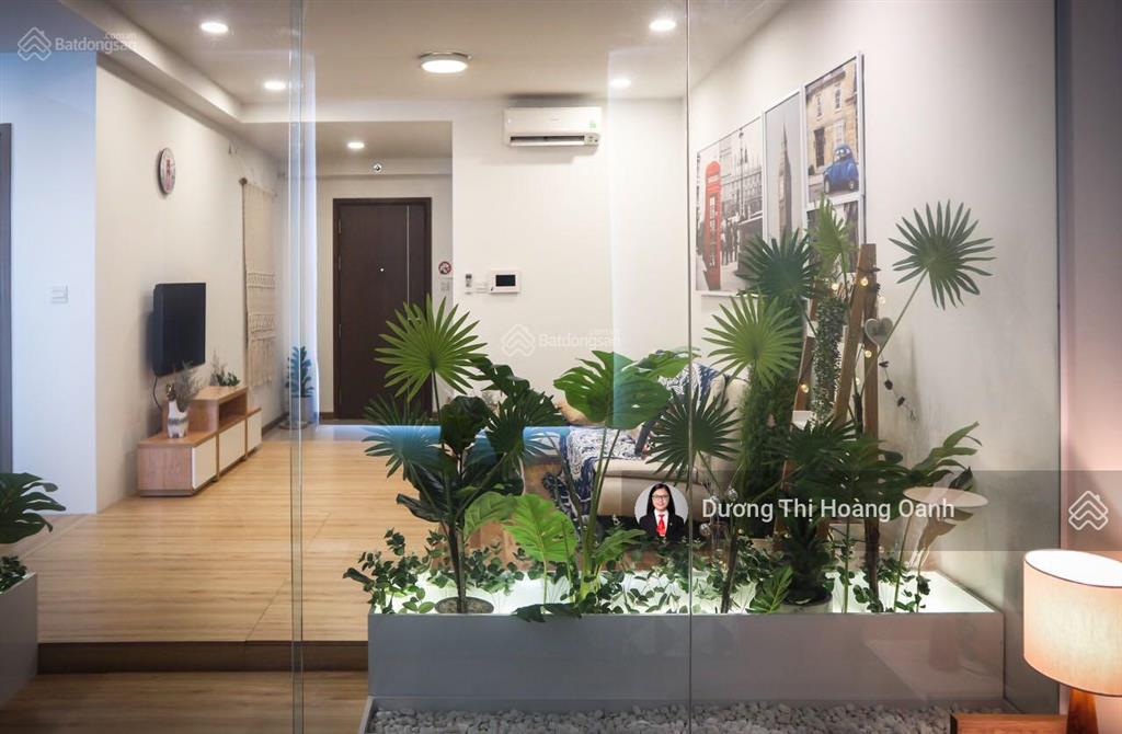 5,5 tỷ (sổ hồng), 1pn 1wc, năng suất thuê tốt, mt bến vân đồn,  0938 231 ***