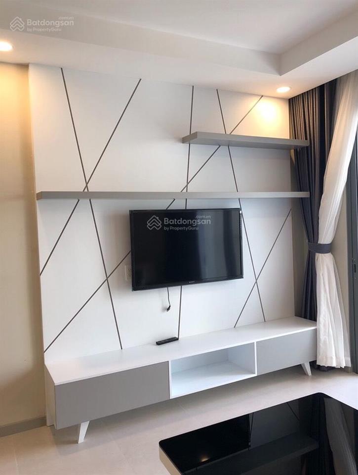 Gold view 68m2, nội thất đẹp, mt bến vân đồn, đang làm sổ, cận trung tâm,  0938 231 *** (ms oanh)