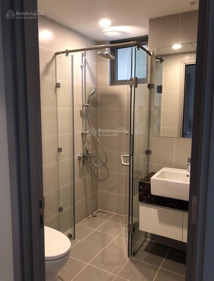 Gold view 68m2, nội thất đẹp, mt bến vân đồn, đang làm sổ, cận trung tâm,  0938 231 *** (ms oanh)