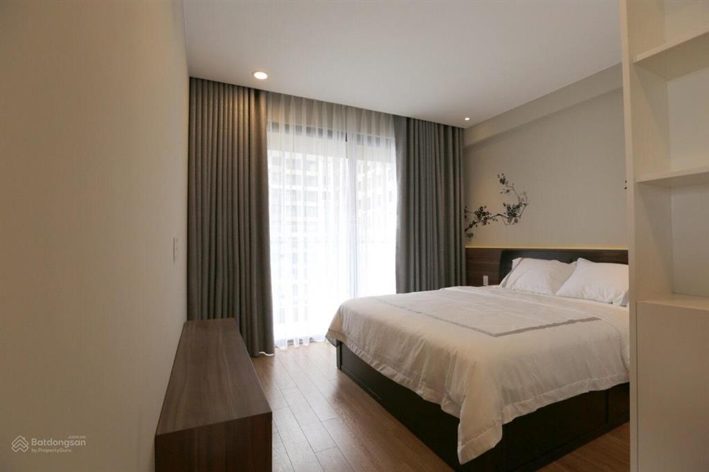 Dòng tiền thụ động, 92m2, view thành phố, mt bến vân đồn, 7,9 tỷ full nt  0938 231 ***