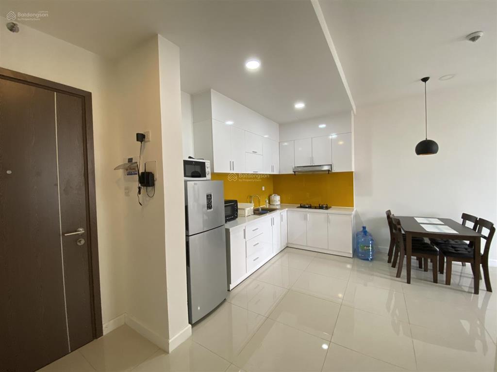 Gấp bán, ch ở trung tâm, sổ hồng 78m2, ngay công viên khánh hội, 5 phút đến bitexco, mt bến vân đồn