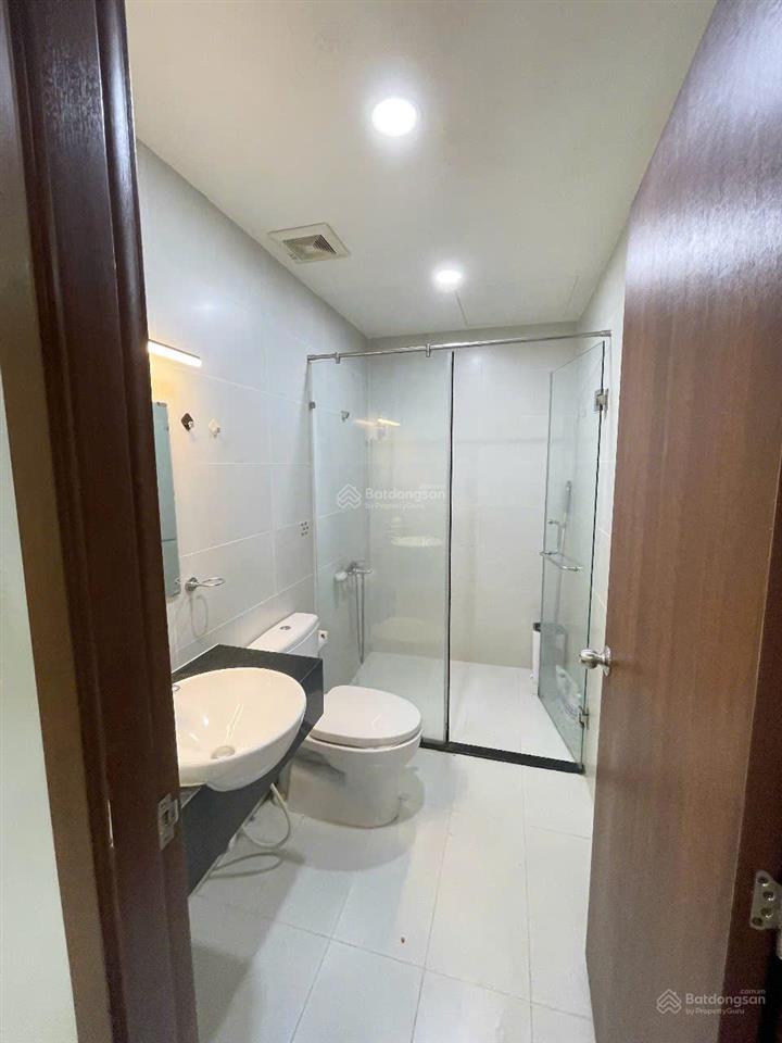 55m2, 5 phút đến bến thành, full nt, chỉ 4,6 tỷ bao hết, mt bến vân đồn, ở hoặc cho thuê