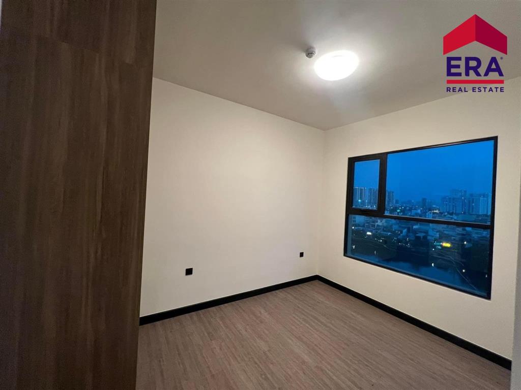 Cho thuê 3pn, 103m2 tầng cao, full nt, delasol view kênh tẻ, gần sky pool, 35 triệu/ tháng.