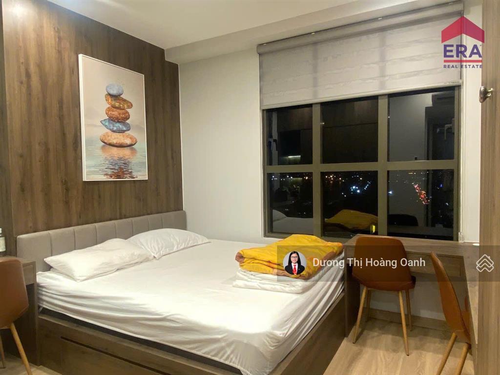 Căn góc, nội thất cao cấp, view sông, sala, 3pn, mt bến vân đồn, giáp phố tài chính q1, ở ngay