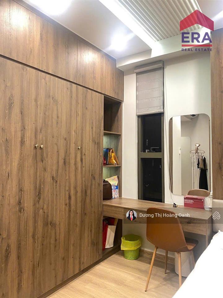 Căn góc, nội thất cao cấp, view sông, sala, 3pn, mt bến vân đồn, giáp phố tài chính q1, ở ngay