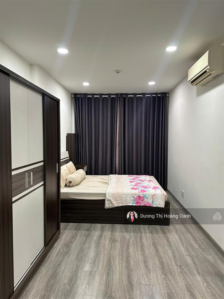 55 m², 1pn 18 m², bếp mở, ban công view skyline, nội thất đầy đủ, an ninh 24/7  oanh 0938 231 ***