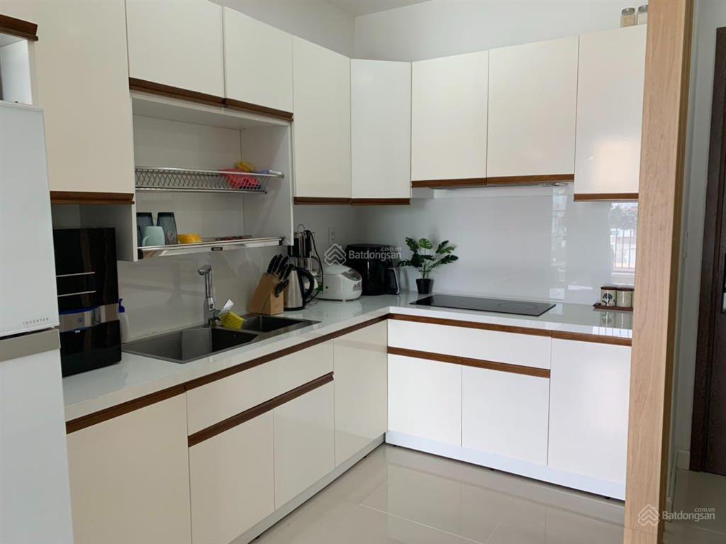 Bán gấp 2pn galaxy 9, view sông, 5,8 tỷ (sổ hồng), tầng cao, liền kề bến vân đồn, 5 phút đến q1