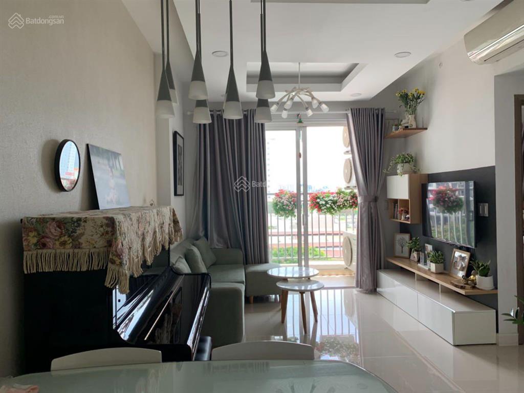 Bán gấp 2pn galaxy 9, view sông, 5,8 tỷ (sổ hồng), tầng cao, liền kề bến vân đồn, 5 phút đến q1