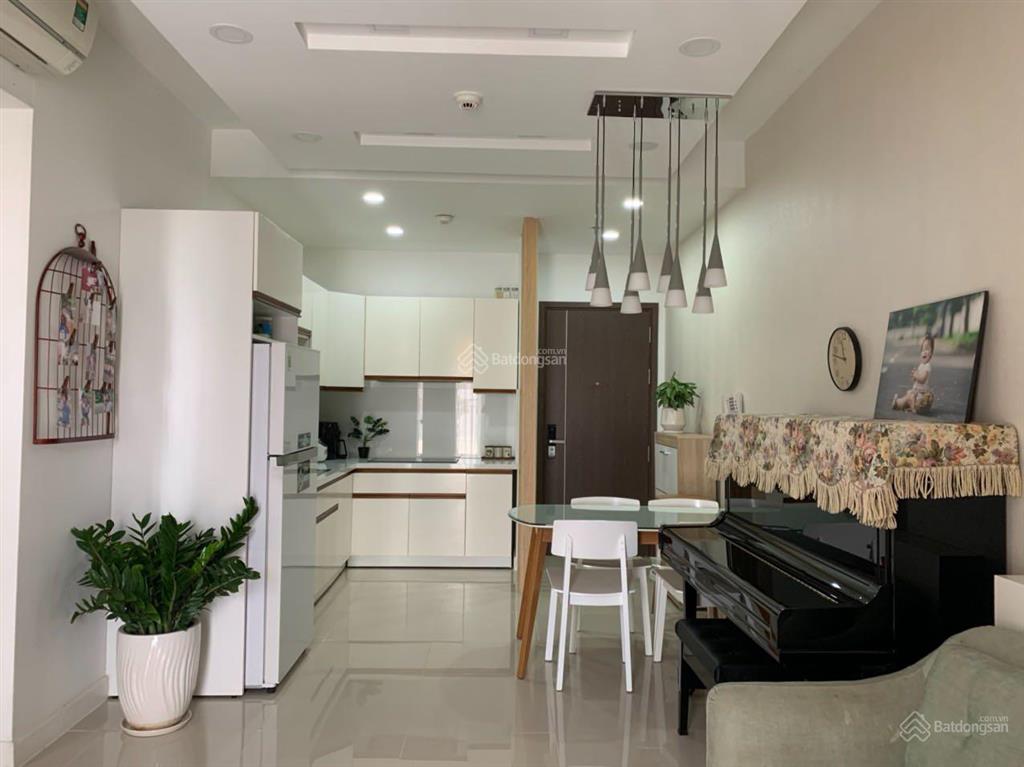 Bán gấp 2pn galaxy 9, view sông, 5,8 tỷ (sổ hồng), tầng cao, liền kề bến vân đồn, 5 phút đến q1