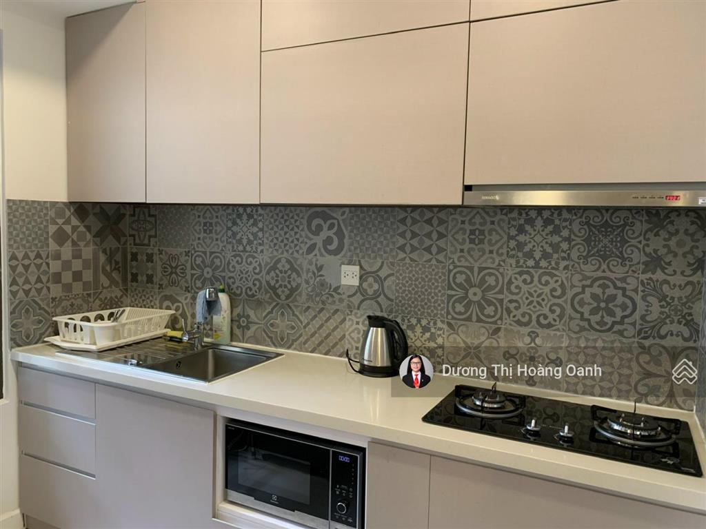 1pn, bến vân đồn, sổ hồng, 49m2, bước bộ đến trung tâm, tầng cao, gần sông sg, đại học luật