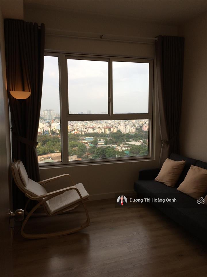 16 triệu cho thuê, 2pn full nt, 68m2, 5 phút đến chợ bến thành, ít kẹt xe, ngập nước, ban công