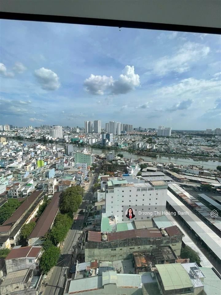Ch quận 4, sổ hồng, 122m2, 11,5 tỷ, full nội thất, bến vân đồn, dân cư hiện hữu, 5p đến bến thành