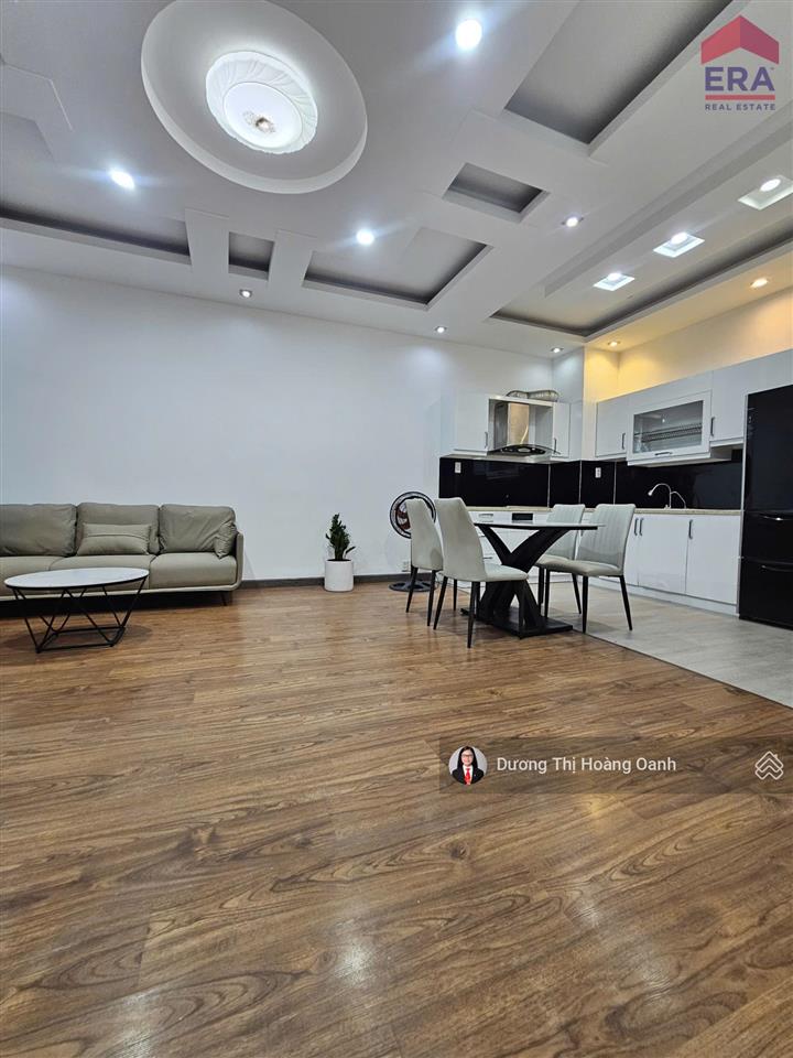 Căn hộ sổ hồng, mt bến vân đồn, 82m2, 5,5 tỷ full nt, ban công lớn, sàn 8 căn, 3 phút đến tt