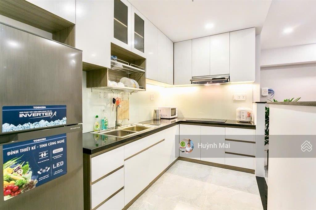 Bán nhanh căn 3pn river gate, nội thất đẹp, giá chỉ 9,9 tỷ