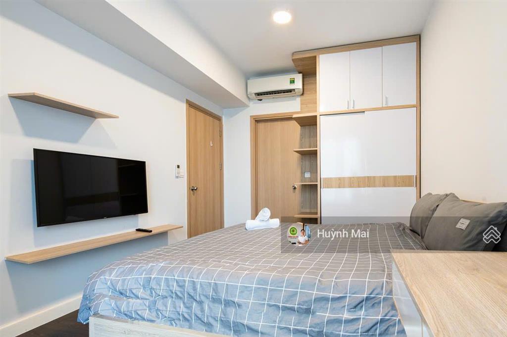 Bán nhanh căn 3pn river gate, nội thất đẹp, giá chỉ 9,9 tỷ