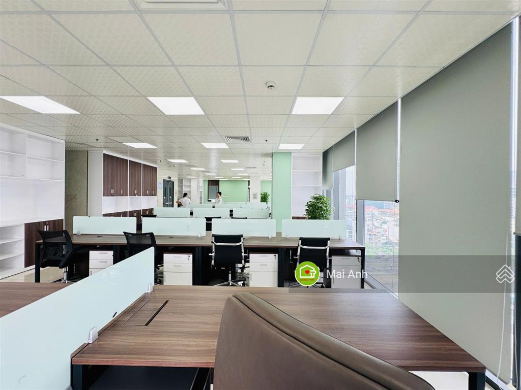 Văn phòng 250m2 bến vân đồn, quận 4 | view trực diện bitexco | sẵn nội thất văn phòng | 115 triệu