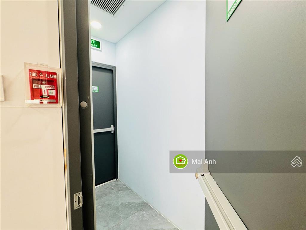 Văn phòng 250m2 bến vân đồn, quận 4 | view trực diện bitexco | sẵn nội thất văn phòng | 115 triệu