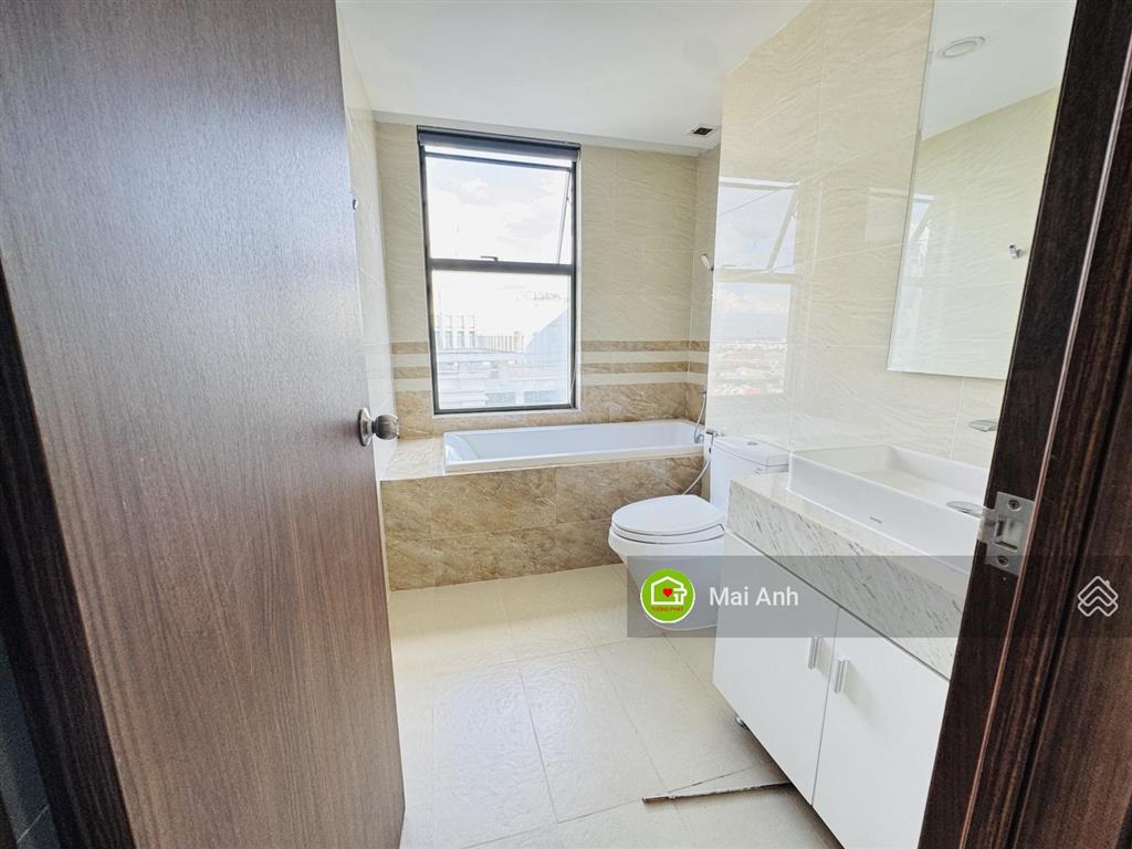 Cần cho thuê căn góc 3pn2wc saigon royal 114m2| view sông đẹp | giá 38 triệu/tháng.  0938 503 ***