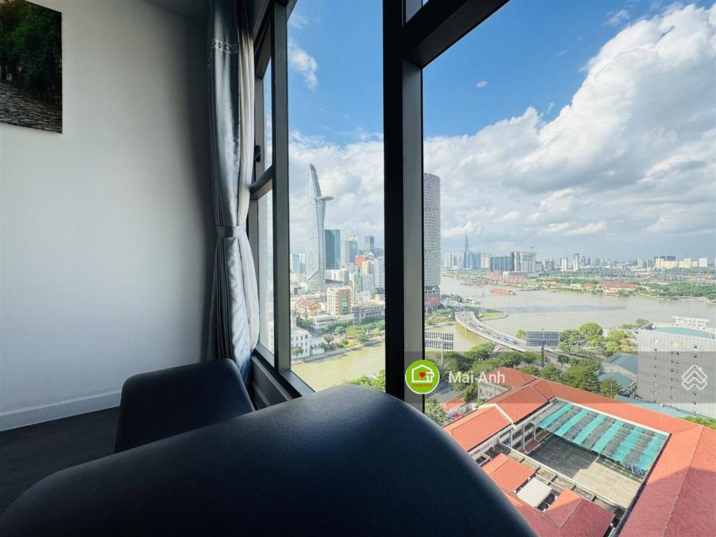Cần cho thuê căn góc 3pn2wc saigon royal 114m2| view sông đẹp | giá 38 triệu/tháng.  0938 503 ***