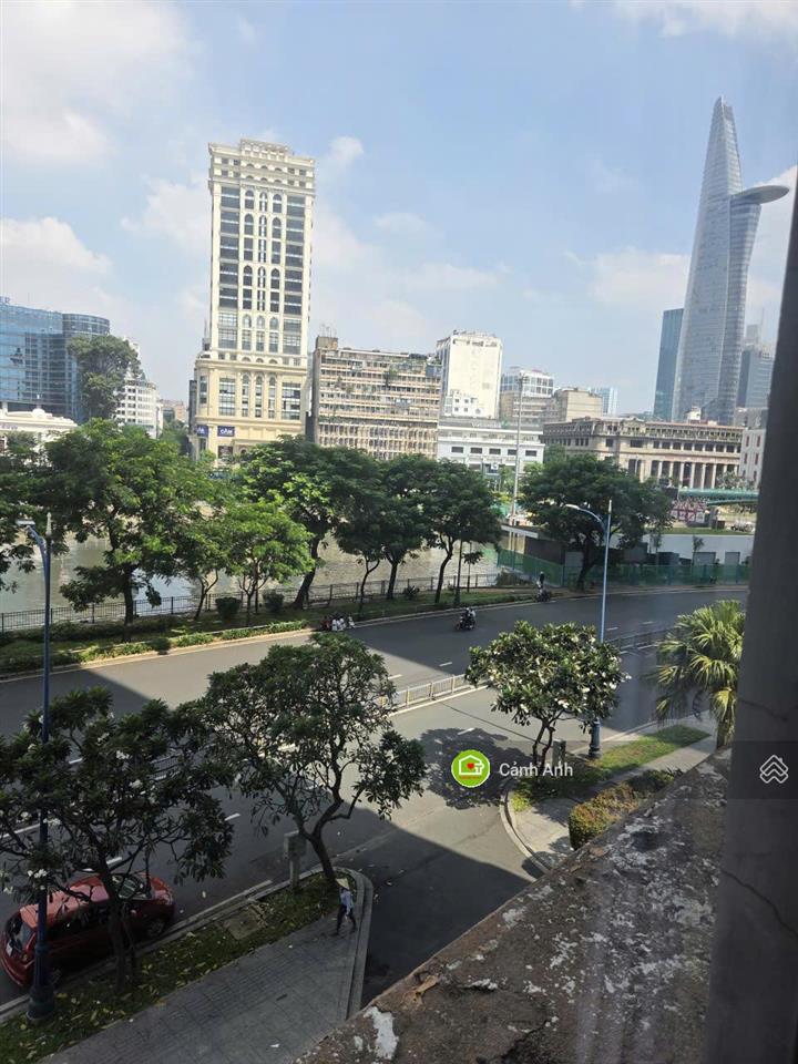 Cho thuê ot 1pn tresor 35m2. nội thất đẹp. giá 15 triệu/tháng. view bitexco