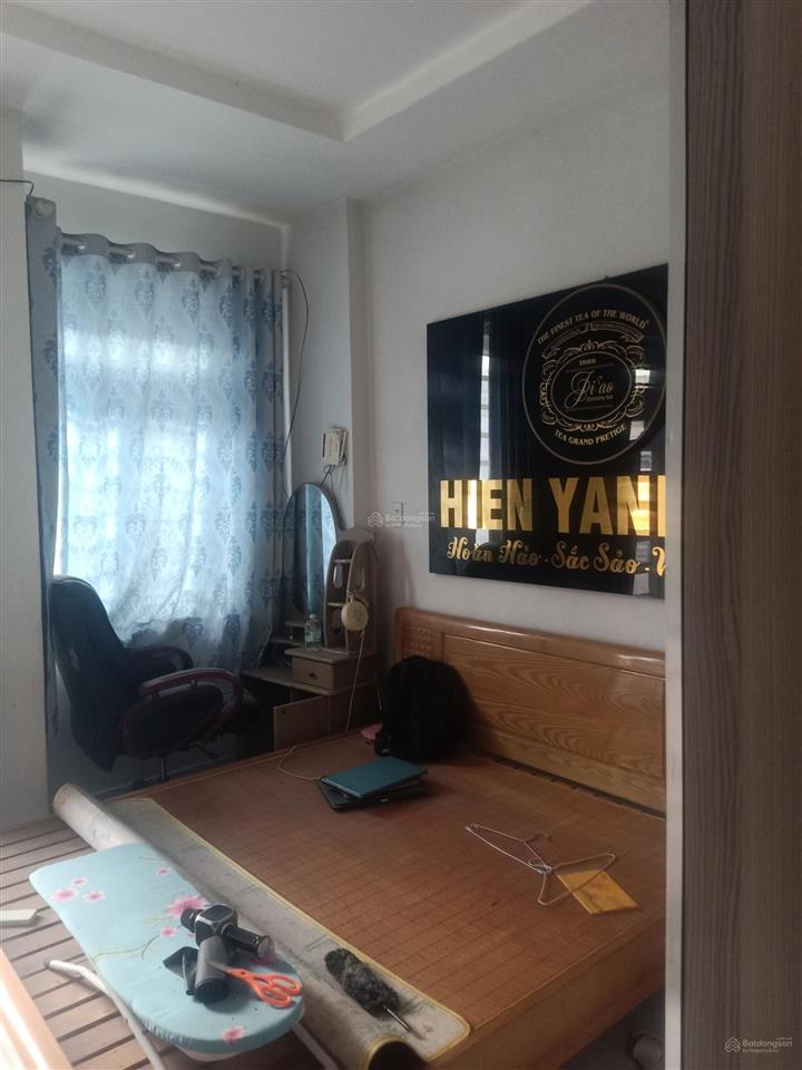 Nhà trệt 2lầu đúc, sân thượng. giá5,1tỷ. đường thống nhất , p.16, gv.