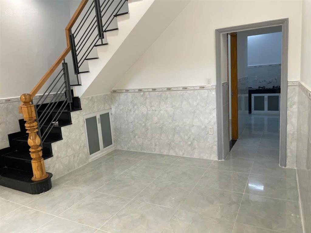 Chủ giảm 4,4tỷ3,8tỷ. nhà mới ở liền, trệt lầu. dt 4,5x10m=3,8tỷ.chốt. đường số 7, phường 3 gv.