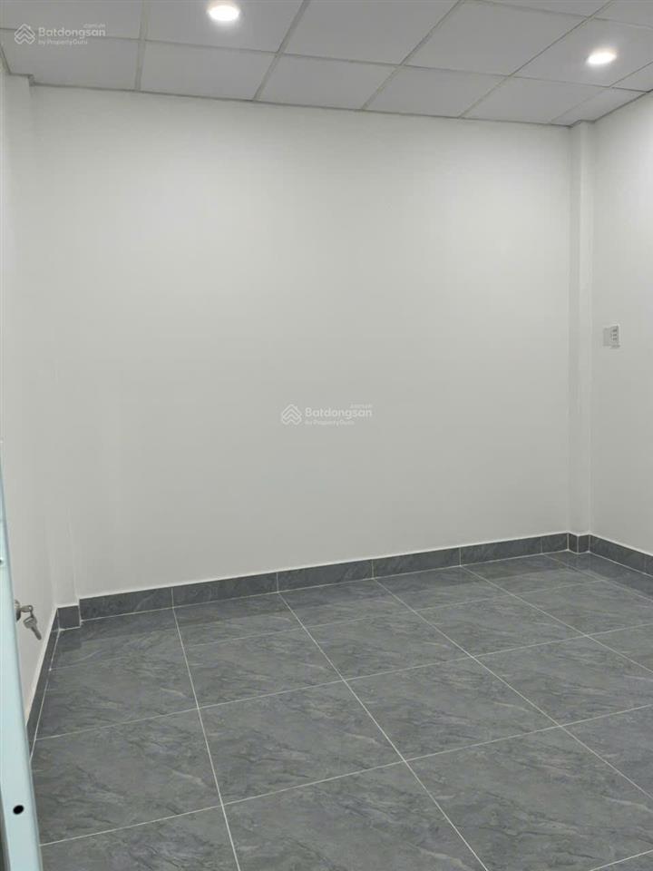 Chủ giảm 4,4tỷ3,8tỷ. nhà mới ở liền, trệt lầu. dt 4,5x10m=3,8tỷ.chốt. đường số 7, phường 3 gv.