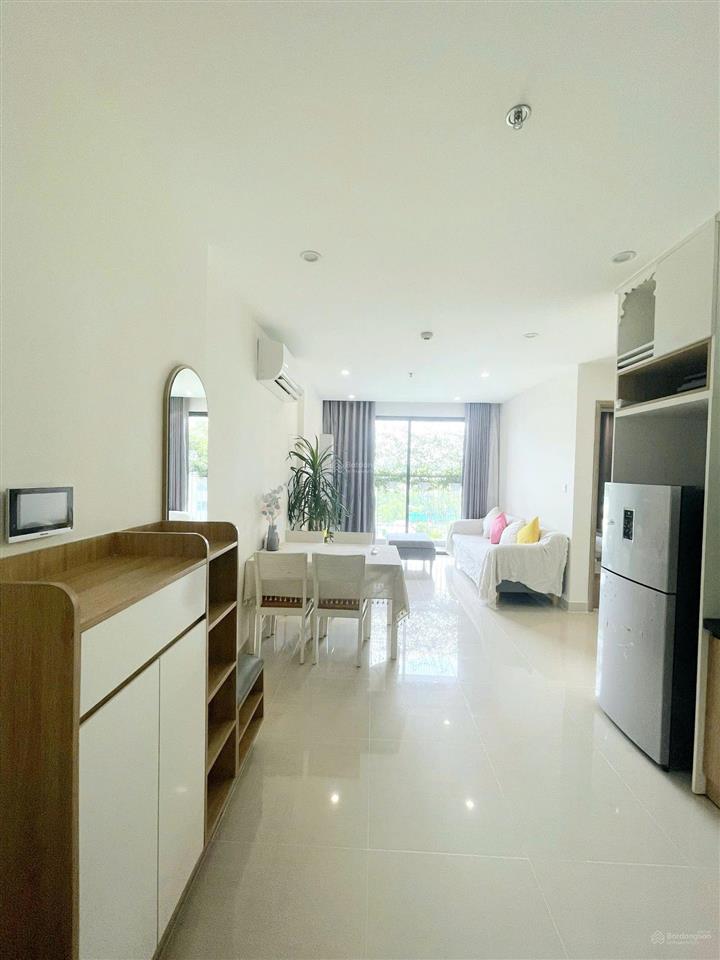 Bán căn 2pn full nội thất thuế phí 2.880tỷ